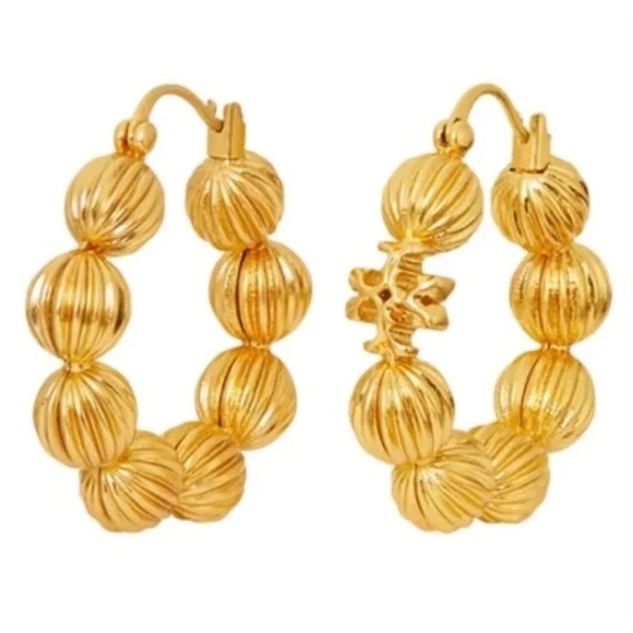 Tory Burch Jewelry - Tory Burch Roxanne Fluted Beach hoop earrings new